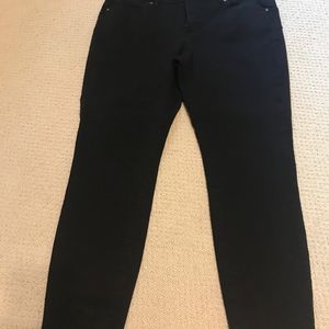 Black skinny jeans; super comfy!